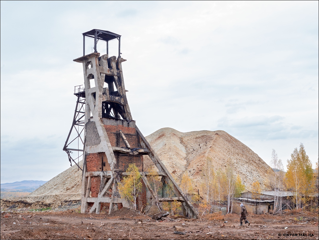 Karabaš, pozůstatky po hlubinné těžbě mědi