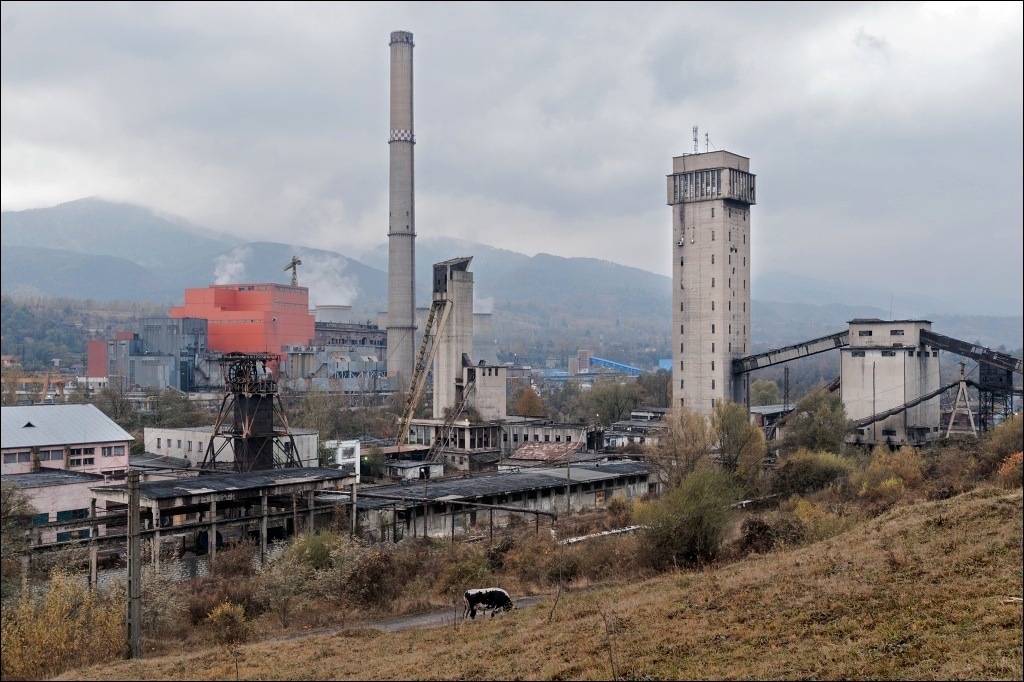 Mina Paroseni, hnědouhelný důl v údolí Jiu